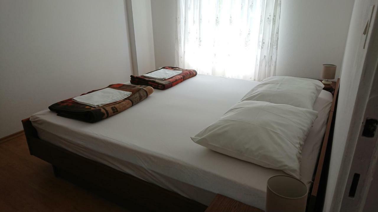 Apartman Kursar Srima Exterior foto